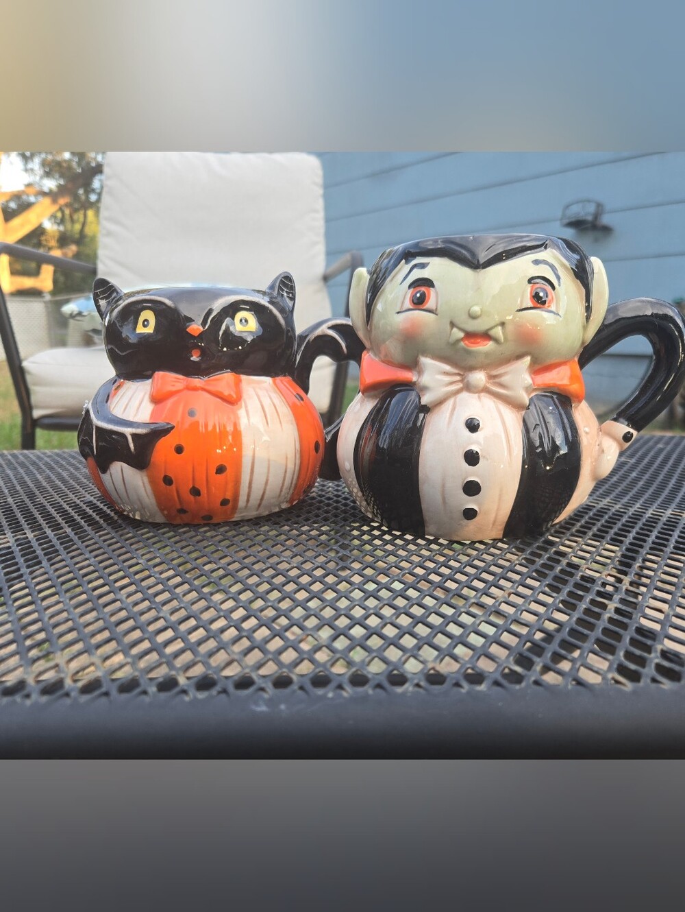 Johanna Parker Coffee Mugs Set In Box Cat Pumpkin Dracula Vampire EUC Halloween